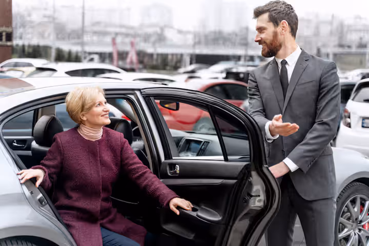 A Professional Guide to Airport Transfer Services: Travel Planning and Best Practices
